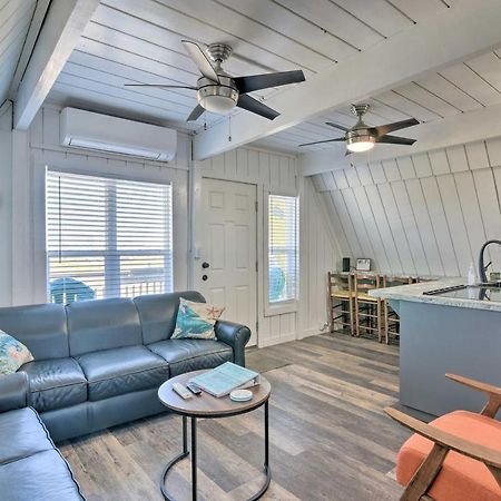 A-Frame Home With Deck - 2 Blocks To Surfside Beach! Exteriör bild