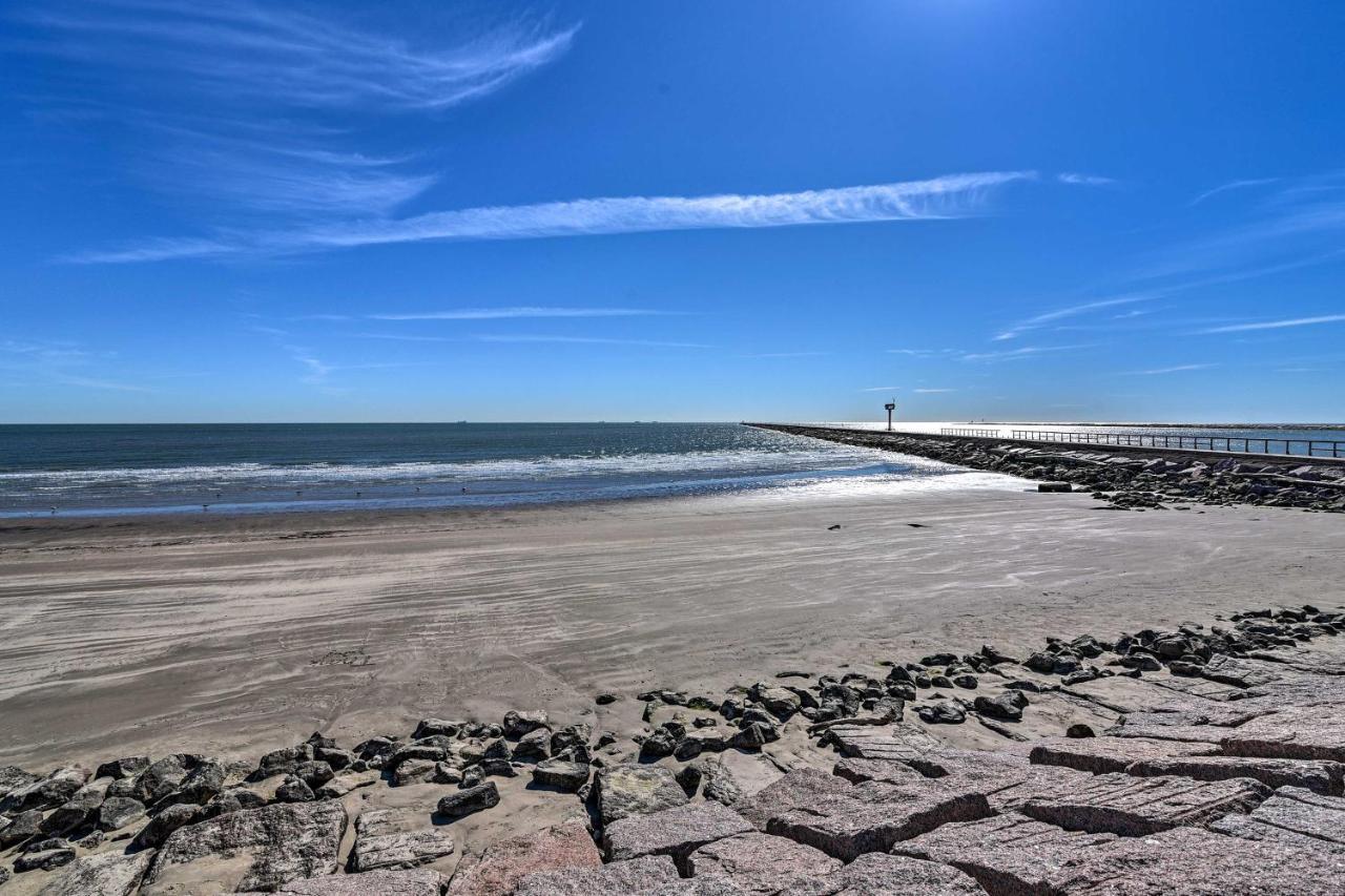 A-Frame Home With Deck - 2 Blocks To Surfside Beach! Exteriör bild